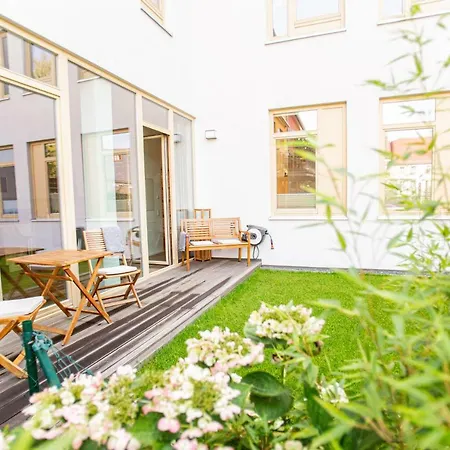 Apartman Eckhof Domizil - Grosszuegige Mit Kleinem Garten In Der Altstadt Von