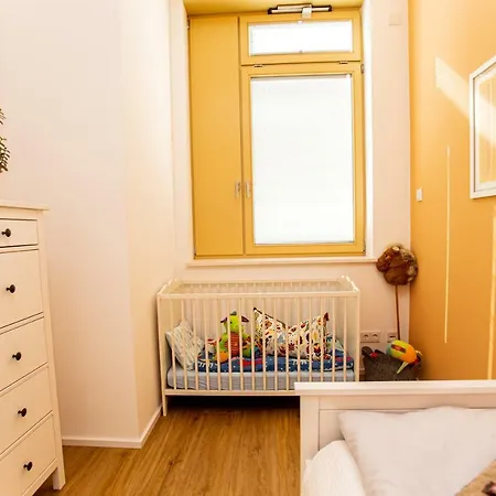 Apartment Eckhof Domizil - Grosszuegige Mit Kleinem Garten In Der Altstadt Von *