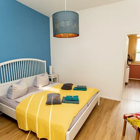 Eckhof Domizil - Grosszuegige Mit Kleinem Garten In Der Altstadt Von *