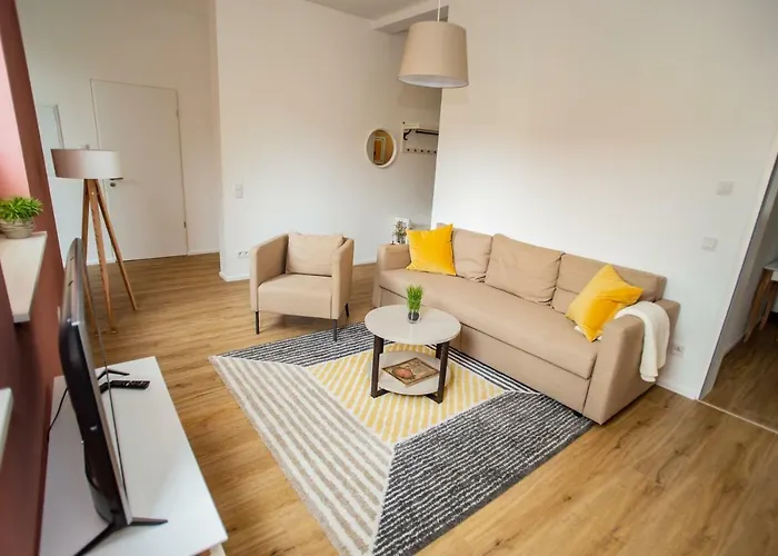 Eckhof Domizil - Grosszuegige Mit Kleinem Garten In Der Altstadt Von * Gotha