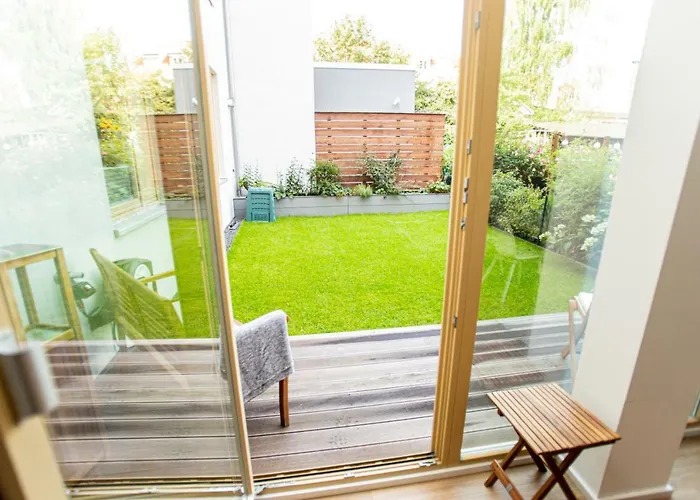 Eckhof Domizil - Grosszuegige Mit Kleinem Garten In Der Altstadt Von