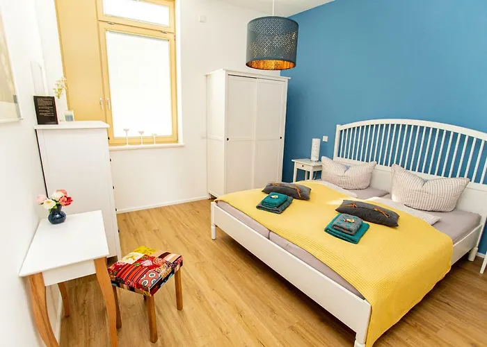 Eckhof Domizil - Grosszuegige Mit Kleinem Garten In Der Altstadt Von Apartament Gotha