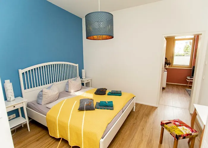 Eckhof Domizil - Grosszuegige Mit Kleinem Garten In Der Altstadt Von *